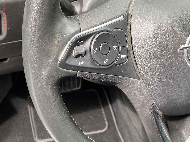 Opel Grandland X (2018) 1.2 T, Innovation, AT, navi - fotka 13 z 19