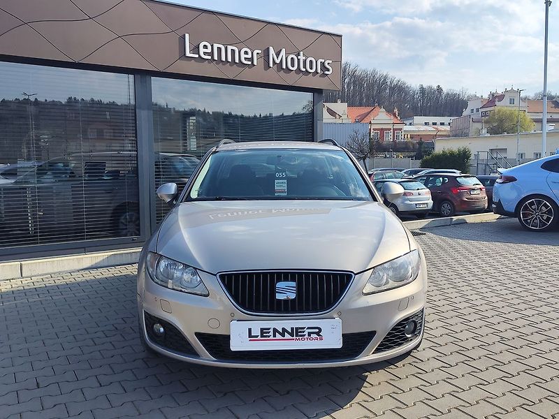 Seat Exeo 2.0 TDI/88kW Reference ČR - fotka 2 z 23