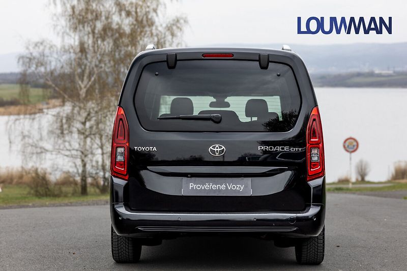 Toyota ProAce City Verso FAMILY L2 - fotka 23 z 25