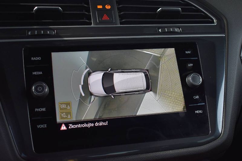 Volkswagen Tiguan Allspace (2024) 2.0TDI 147kW 4Motion R-Line - fotka 22 z 27