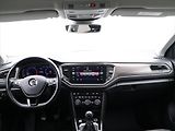 Volkswagen T-Roc 1,0 TSI Virtual LED Webasto - náhled 22