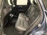 Volvo XC60 B4 AWD DARK PLUS AUT CZ - náhled 4