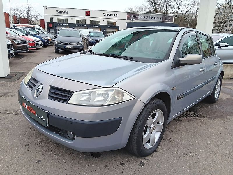 Renault Mégane 1.4 72kW - fotka 2 z 25