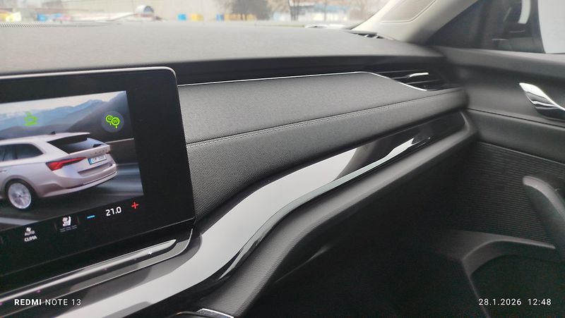Škoda Octavia (2023) 2.0 TDi  4x4 - fotka 29 z 57