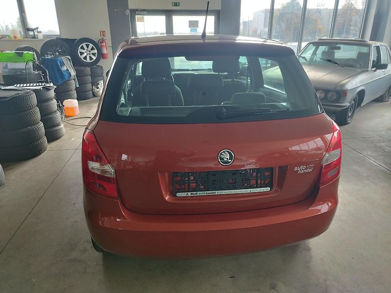 Škoda Fabia (2014) 1,2i 44KW KLIMA NOVÉ ROZVODY - fotka 7 z 23