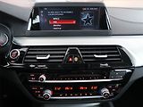 BMW Řada 5 (2017) Luxury Line 520d xDrive, 4X4 - náhled 20