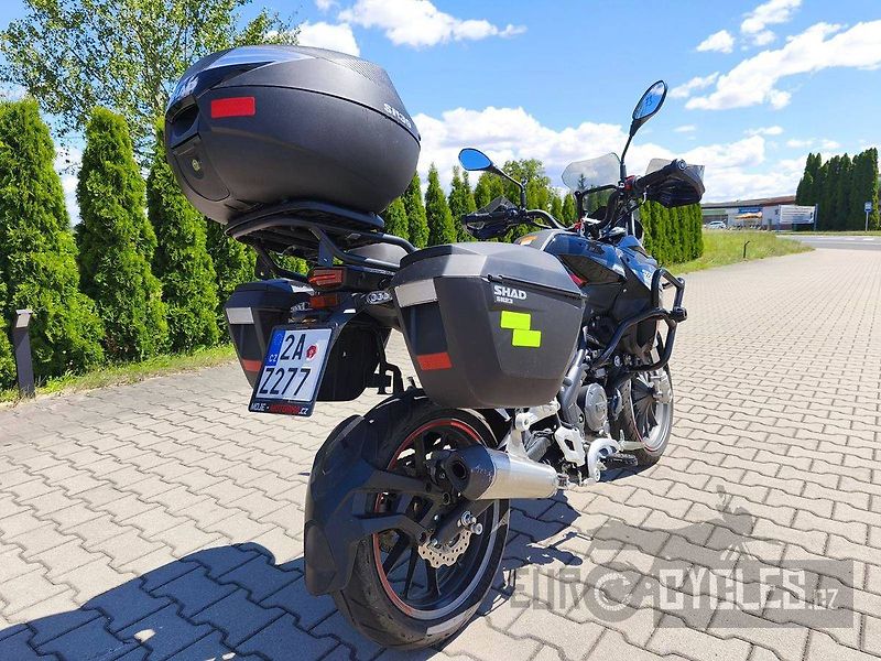 Benelli TRK 251 (2023) - fotka 5 z 12