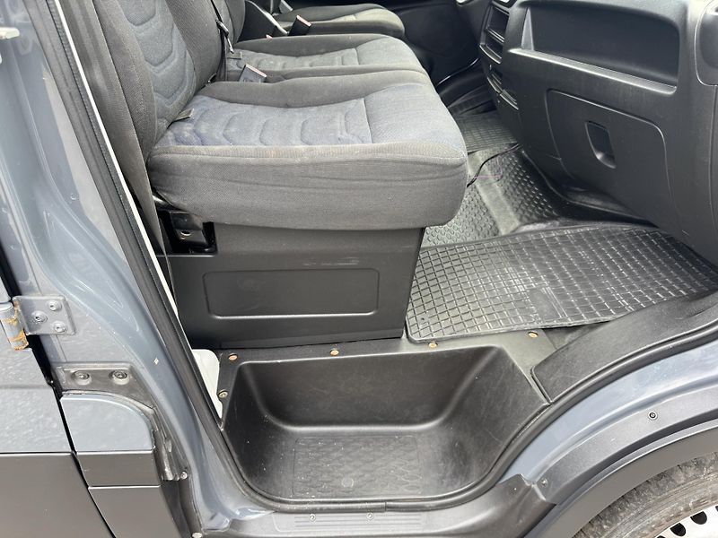Iveco Daily 3.0,7míst,klima,TZ:3.500kg,DPH - fotka 22 z 33