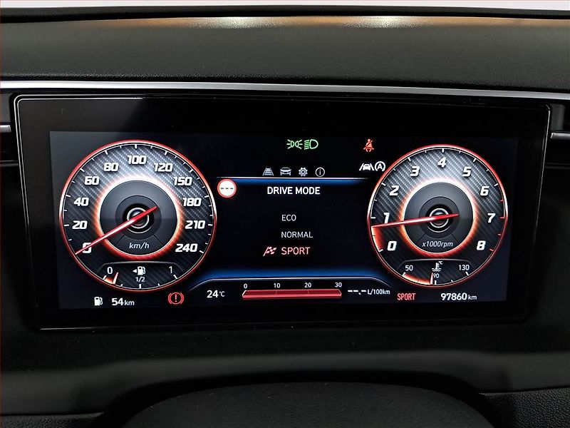 Hyundai Tucson (2022) Comfort 1.6 T-GDI - fotka 16 z 19