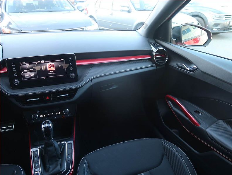 Škoda Fabia (2025) 1.0 TSI, Monte Carlo, Automat - fotka 8 z 23