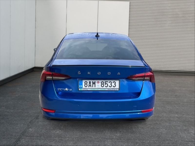 Škoda Octavia 1,5 TSI 110 Style - fotka 5 z 11