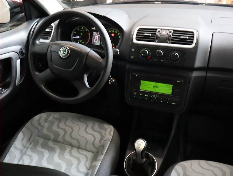 Škoda Fabia (2009) 1.2 12V, Eko.zaplacen - fotka 7 z 15
