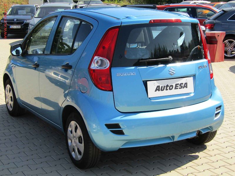 Suzuki Splash (2014) 1.0 i, ČR, AC - fotka 6 z 17