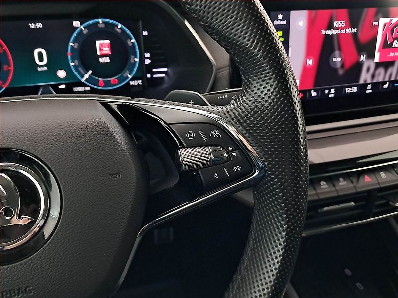 Škoda Octavia (2021) Style Plus 2.0 TDI - fotka 19 z 23