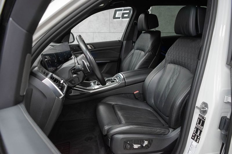 BMW X7 xD 40d ///M*TAŽNÉ*7.MÍST*ČR 1M - fotka 11 z 49