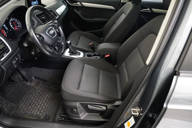 Audi Q3 - fotka 11 z 29