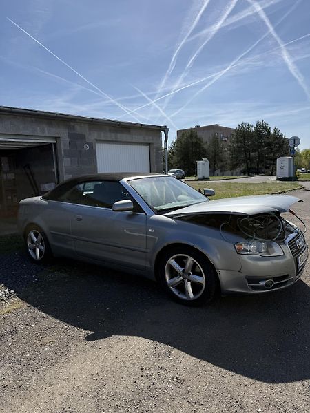 Audi A4 (2006) - fotka 6 z 6