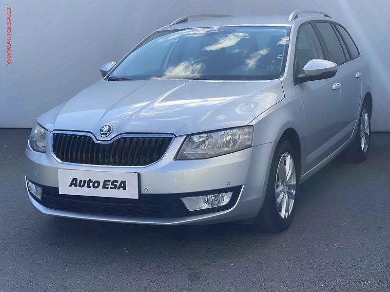 Škoda Octavia (2013) 1.4 TSi, Ambition - fotka 3 z 17