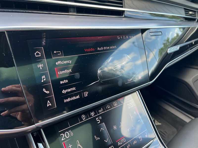 Audi A8 55 TFSI 250kW Quattro Tiptroni - fotka 10 z 24