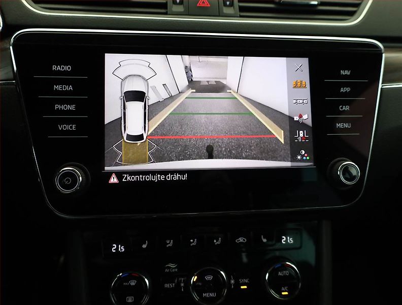 Škoda Superb (2022) Scout 2.0 TDI - fotka 12 z 15