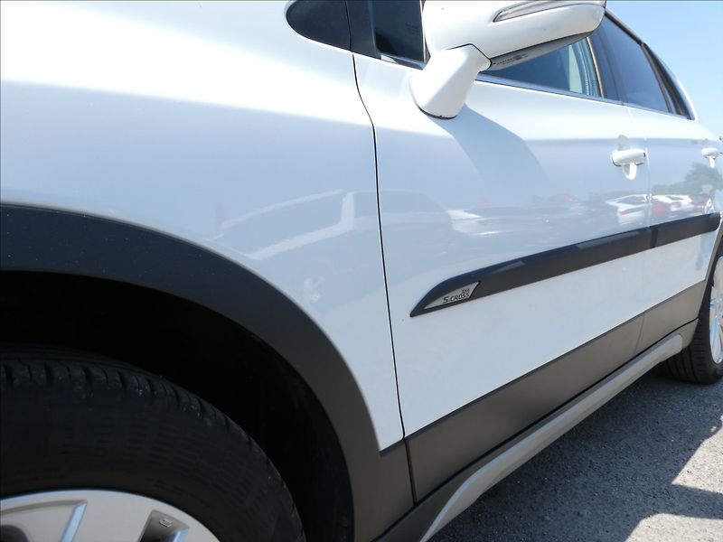 Suzuki SX4 S-Cross 1,4 BoosterJet 4x4 Hybrid,2xko - fotka 14 z 47