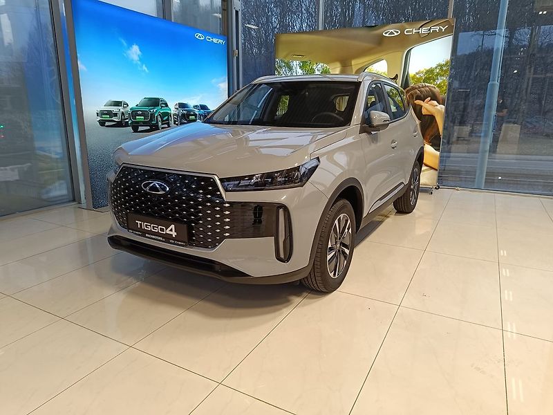 Chery Tiggo 4 HEV (2026) COMFORT 1.5 IDHE HEV - fotka 3 z 13