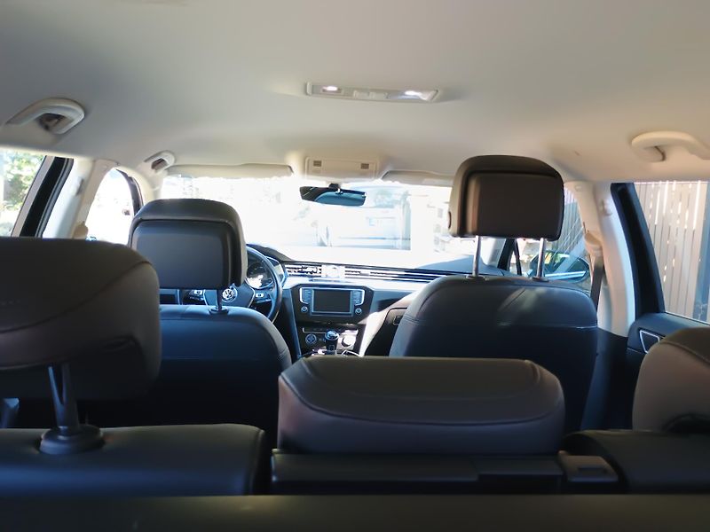 Volkswagen Passat Variant (2017) 2.0 TDi Highline - fotka 5 z 22