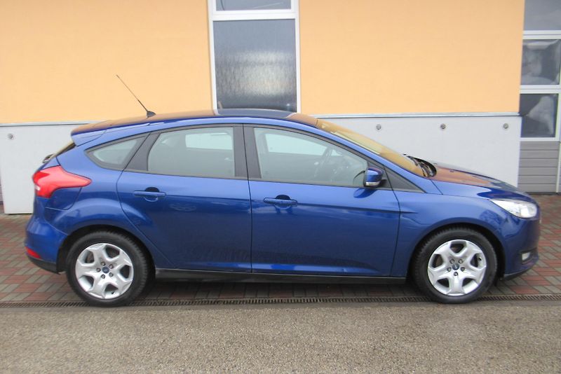Ford Focus 1.6 TDCi AUT. KLIMA - fotka 3 z 19