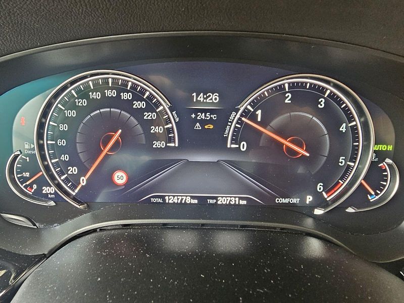 BMW Řada 6 640d xDrive - fotka 20 z 32