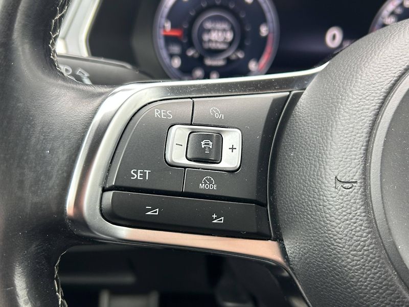 Volkswagen Passat Highline R-line DSG 4MOTION 2, - fotka 14 z 28