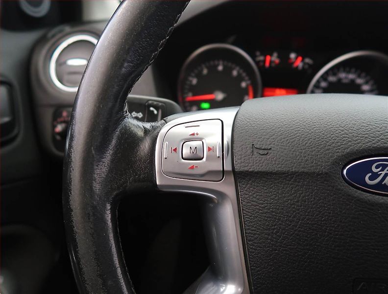 Ford Mondeo (2009) 2.0 16V, nová STK - fotka 15 z 19
