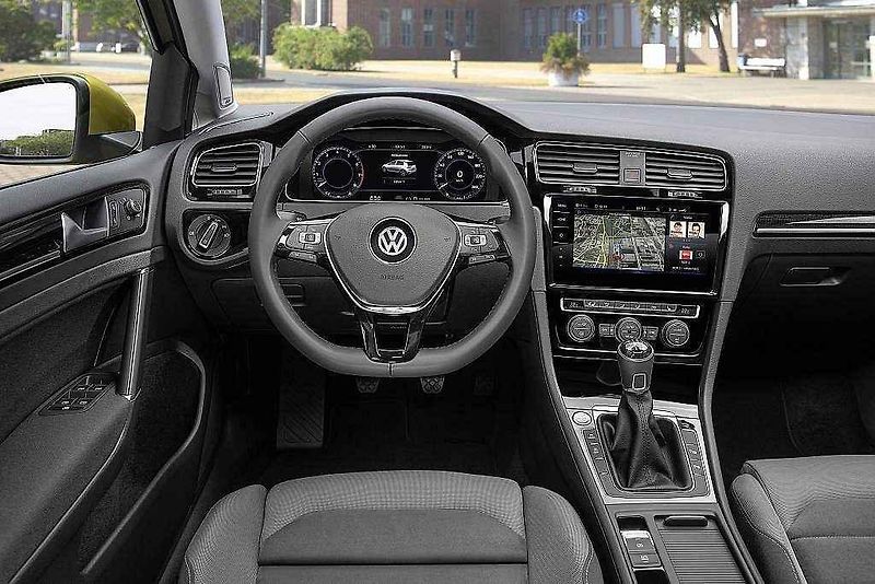 Volkswagen Golf.