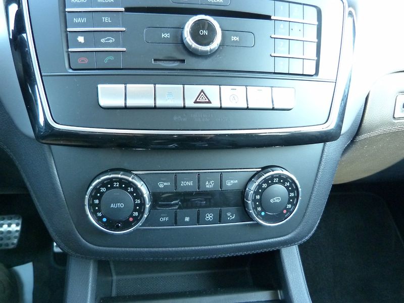Mercedes-Benz GLE 350 D - fotka 20 z 21