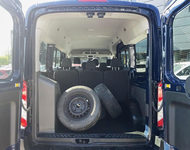 Ford Transit KOMBI Trend L2H2 9 míst, ČR - fotka 8 z 21