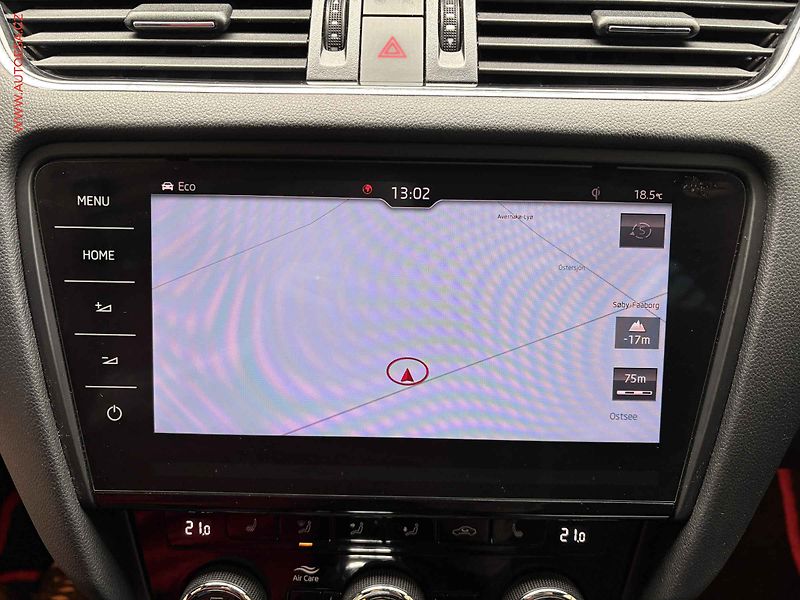 Škoda Octavia (2017) 2.0 TDI, RS, DSG, temp. - fotka 11 z 16
