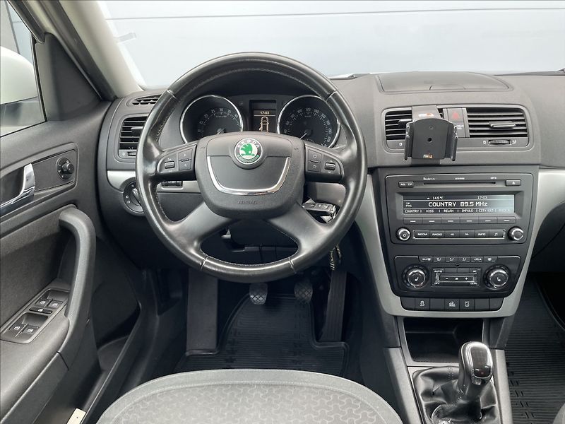 Škoda Yeti 2,0 TDI 81KW 4X4 ČR. - fotka 10 z 22