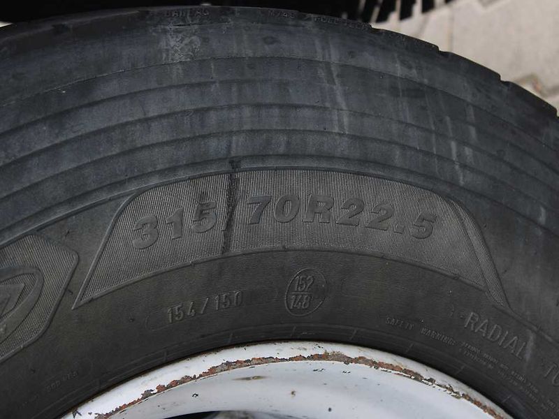Mercedes-Benz Actros 1845, GIGASPACE, EURO 6 - fotka 16 z 18