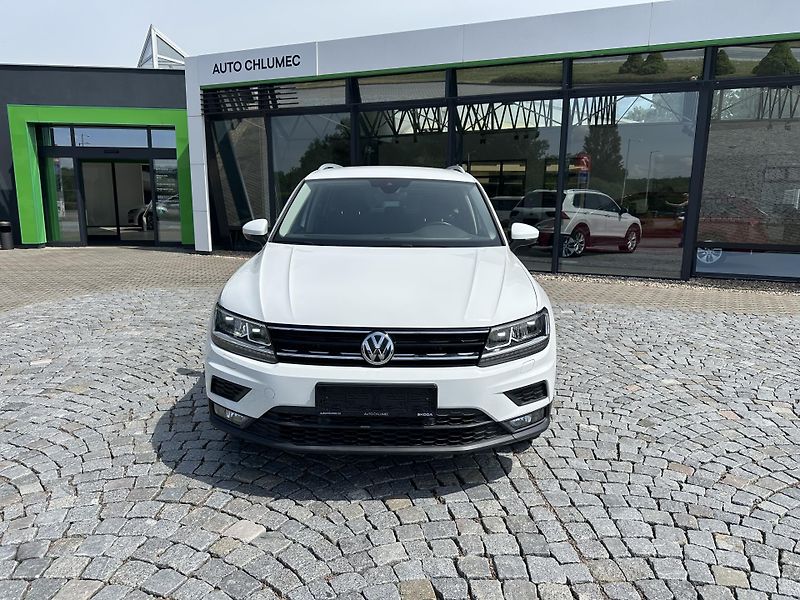 Volkswagen Tiguan 2.0 TSI DSG 4Motion - fotka 2 z 30