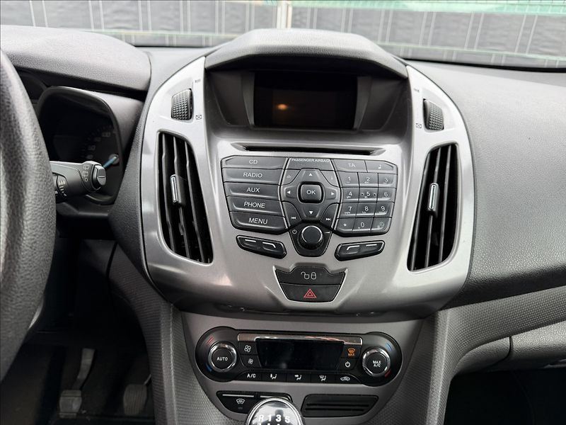 Ford Tourneo Connect 1.6 TDCi 7míst - fotka 9 z 15