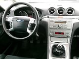 Ford S-MAX 2,0TDCi PANORAMA AC TEMP - náhled 19