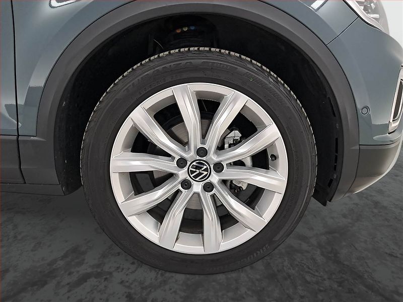 Volkswagen T-Roc (2025) 1.0 TSI - fotka 13 z 19