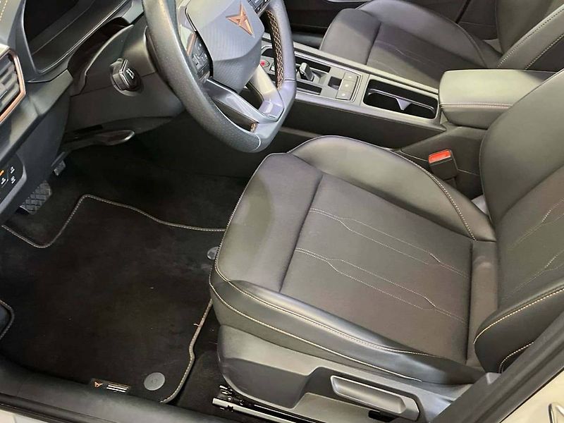 Cupra Formentor (2024) 2.0 TSI 140 kW DSG 4Drive - fotka 14 z 20