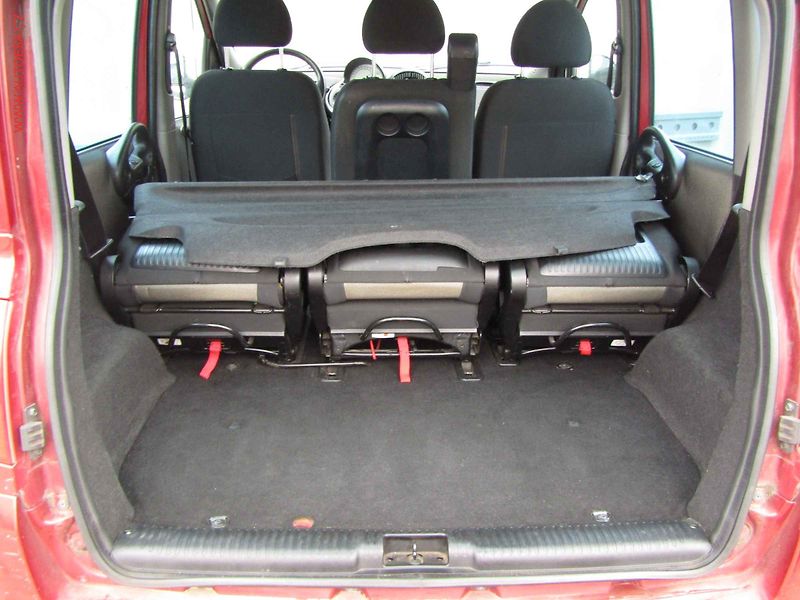 Fiat Multipla (2006) 1.9 JTD, ČR - fotka 7 z 17