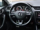 Škoda Octavia (2018) Scout 2.0 TDI, 4X4, Automat - náhled 16