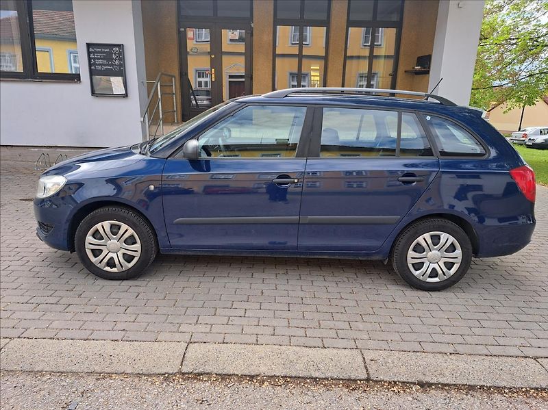 Škoda Fabia 1,2 HTP - fotka 6 z 47
