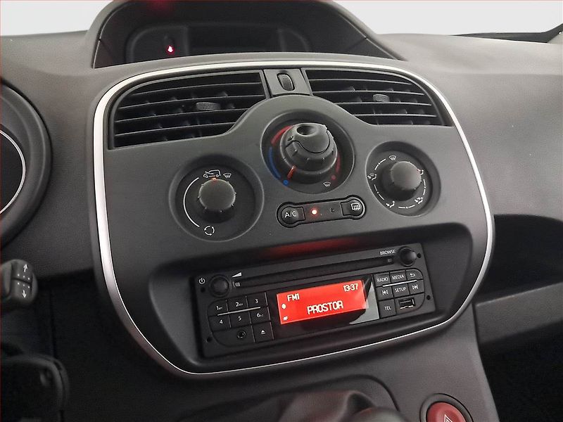 Renault Kangoo (2021) Zen 1.5 dCi, 5Míst, ČR, 1Maj - fotka 12 z 14