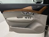 Volvo XC90 D5 AWD INSCRIPTION REZERVACE - náhled 7