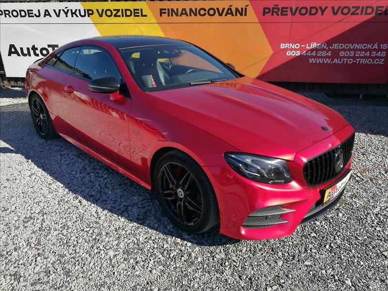 Mercedes-Benz Třídy E E 300 kupé odpočet DPH - fotka 2 z 18
