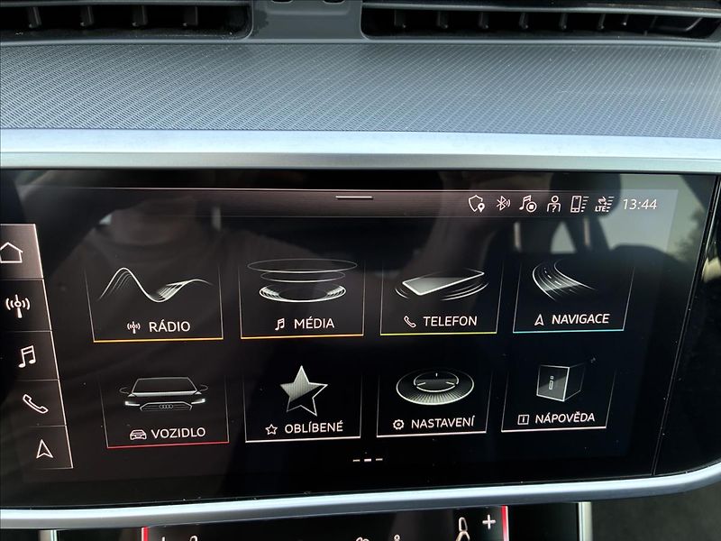 Audi A6 2,0 TFSI 195 KW,KEYLESS,KAMERA - fotka 17 z 26