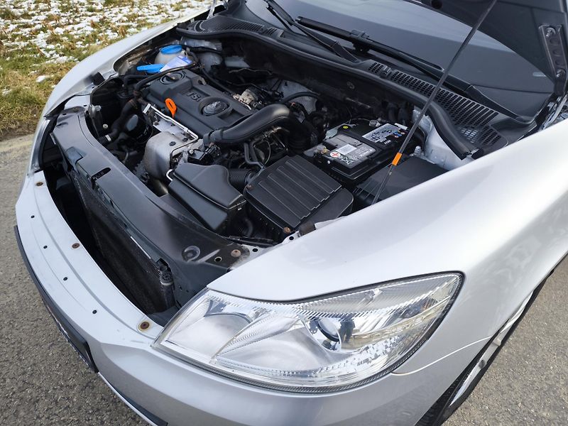 Škoda Octavia 1,4TSI 90kW 1 MAJITEL - fotka 45 z 49